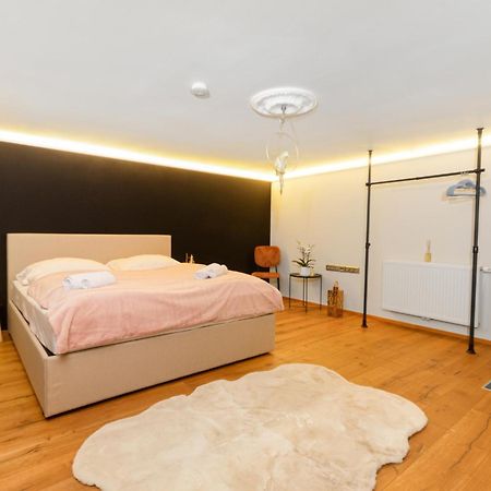 Apartamento Zentral - Netflix - 2 Stoecke - Arbeitsplatz Viena Exterior foto