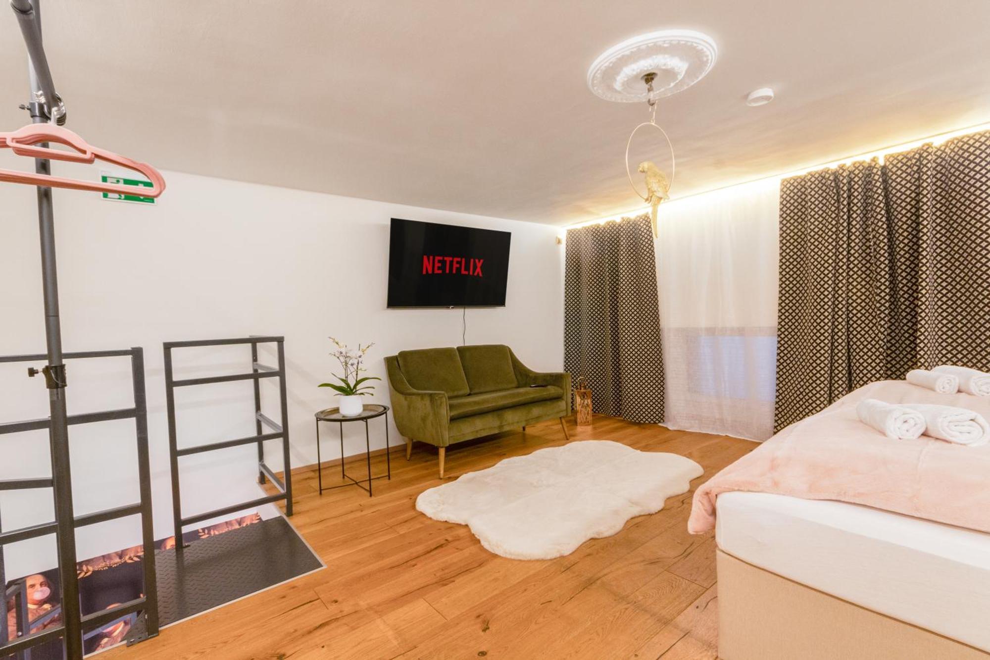 Apartamento Zentral - Netflix - 2 Stoecke - Arbeitsplatz Viena Exterior foto